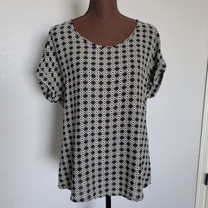 EUC! Geo Design Blouse - S
